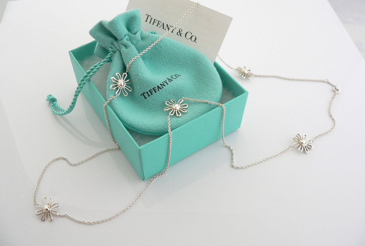 Tiffany and co hot sale daisy necklace