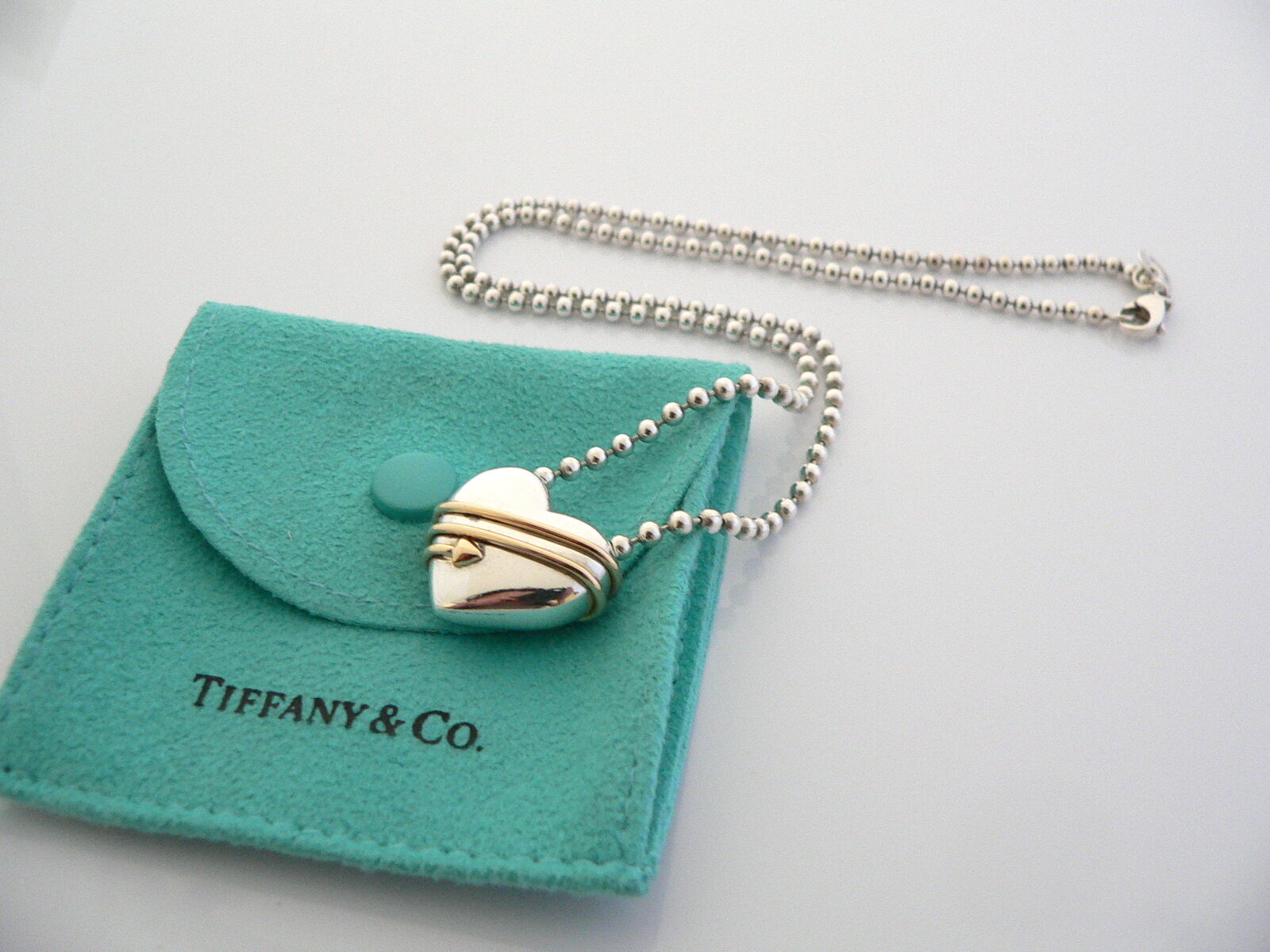 Tiffany & Co. Rtt heart store arrow pendant