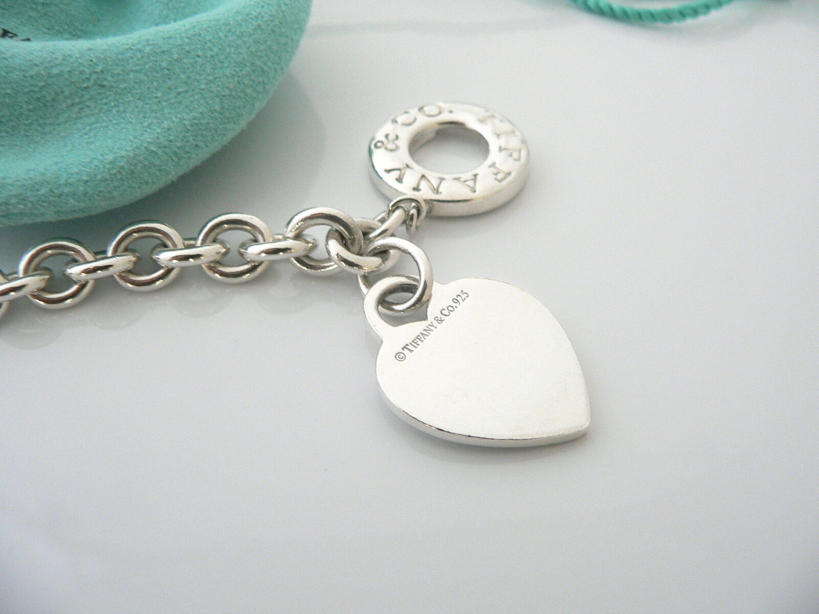 Tiffany & Co Silver Heart Toggle Charm Bracelet Bangle Chain Gift Love  Statement