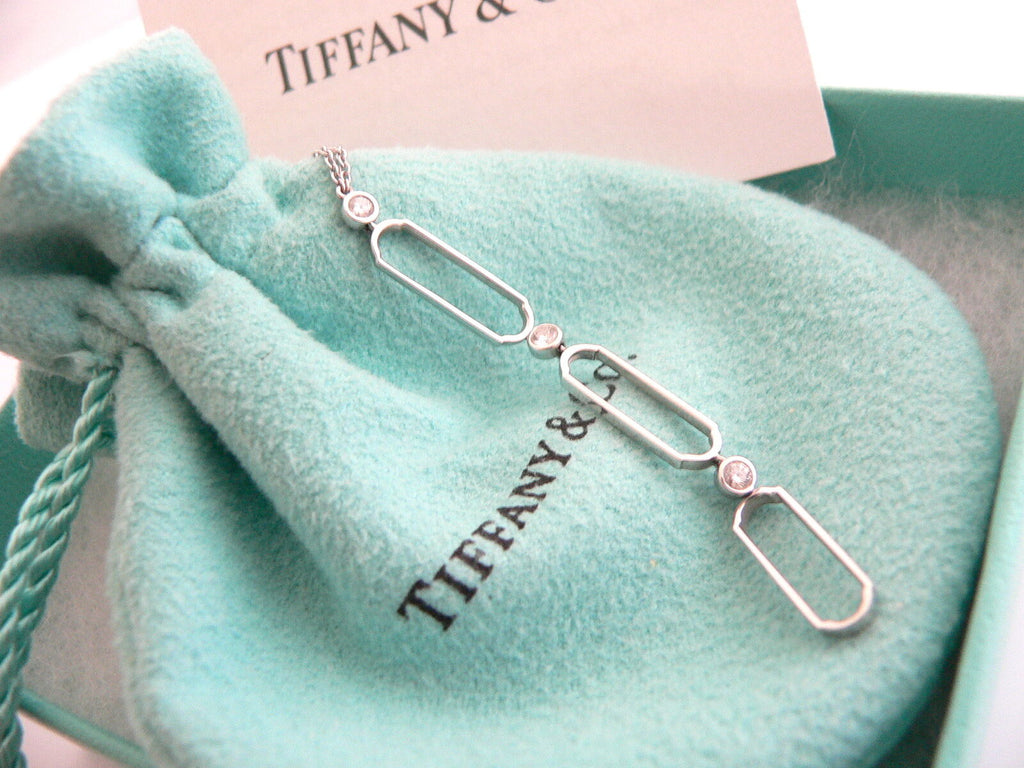 Tiffany & Co 18K Gold Paper Clip Necklace Pendant Charm Gift Pouch Love  Dangling | Charm gift, Gold paper, Tiffany & co.