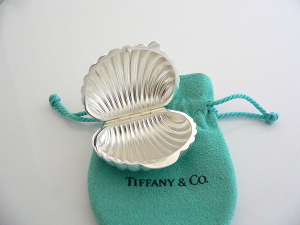 Tiffany & Co Silver Shell Oyster Clam Pill Box Case Container Love Gift Pouch