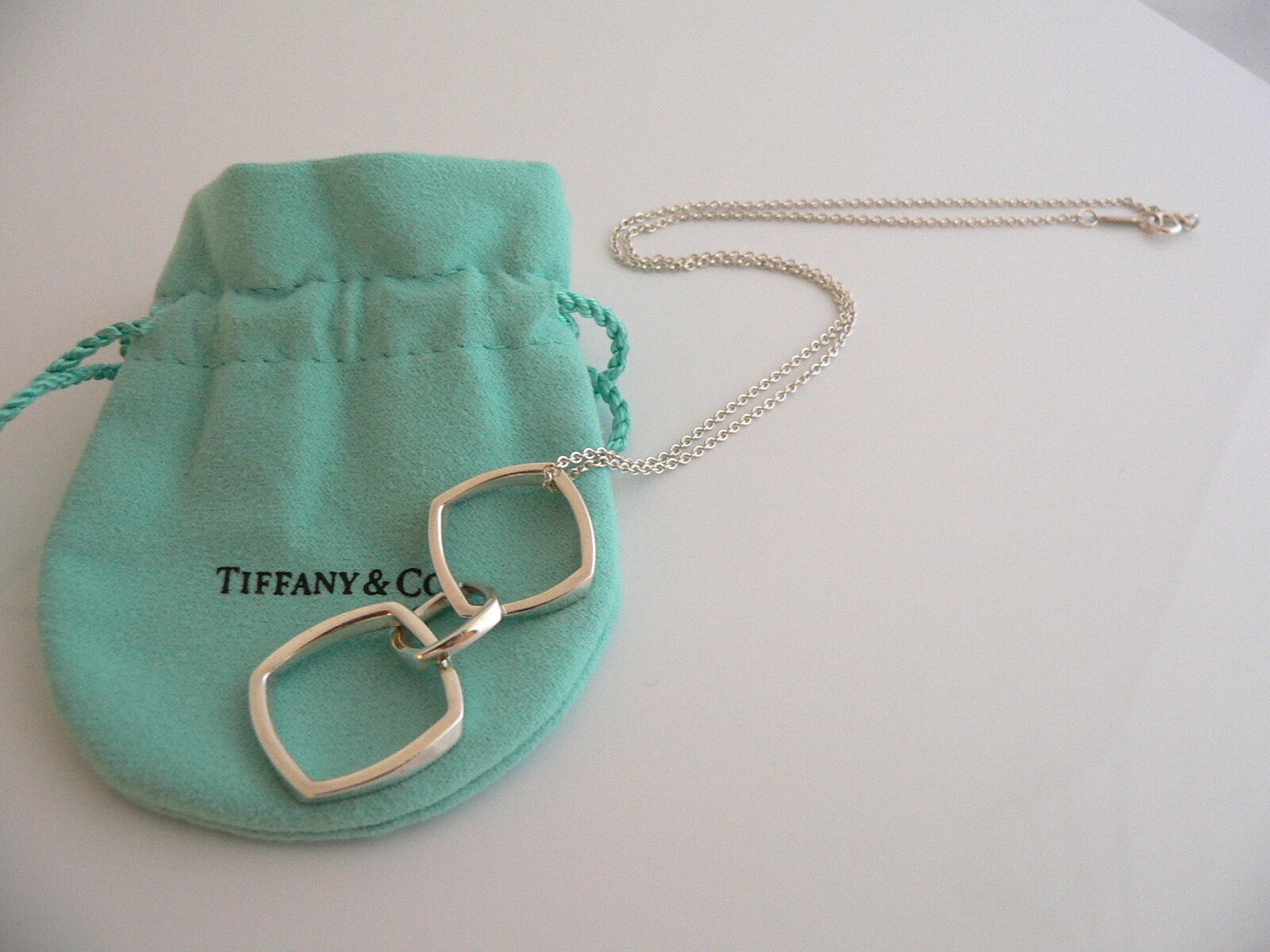 Tiffany & purchases Co. Three Disc Drop Pendant Necklace